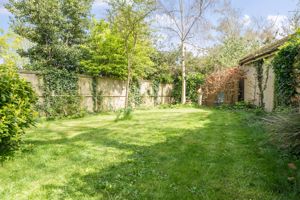 garden- click for photo gallery